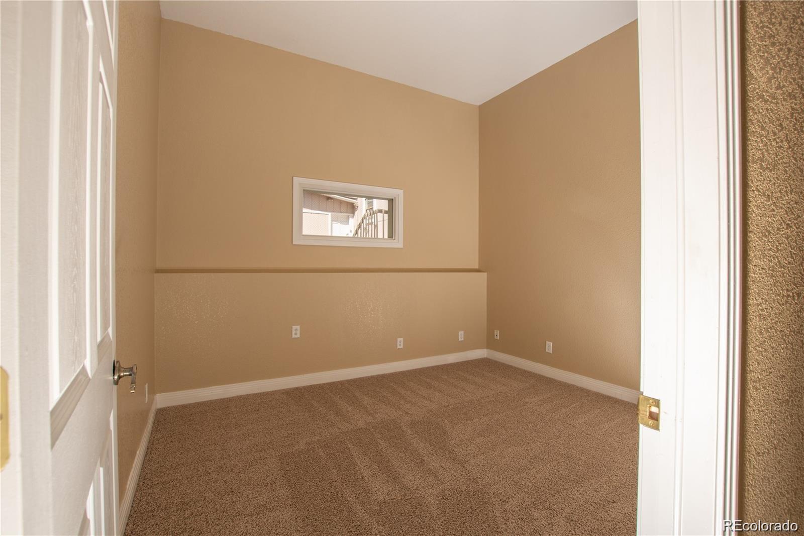 MLS Image #2 for 325 e kiowa avenue,elizabeth, Colorado