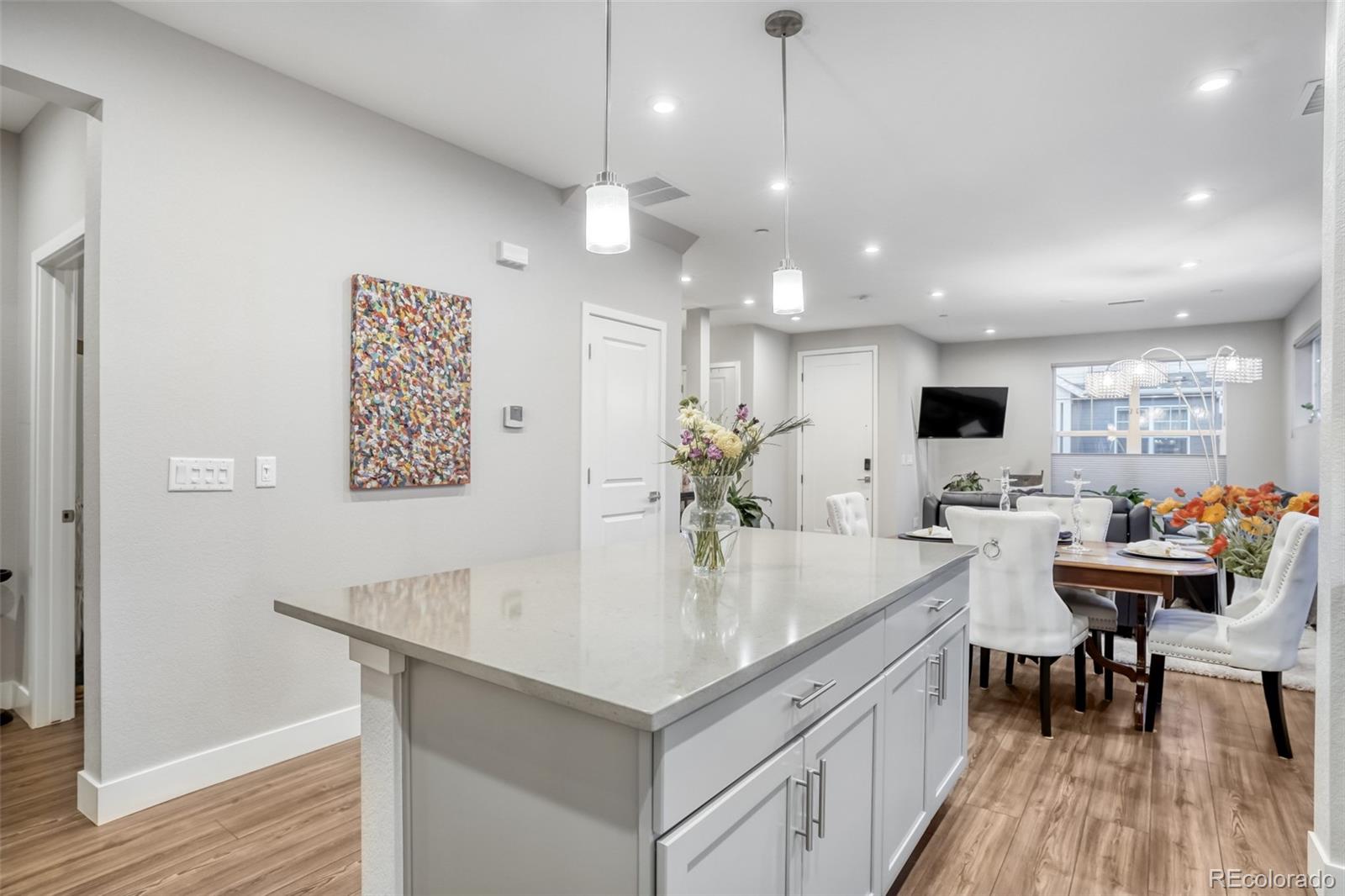 MLS Image #13 for 6127 w 28th court,edgewater, Colorado