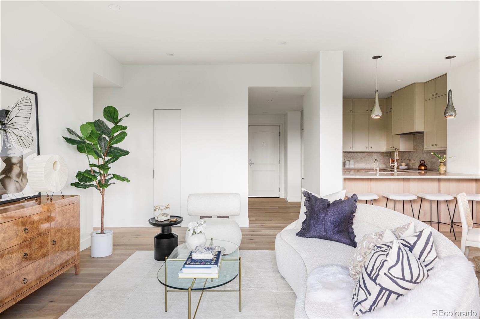 MLS Image #4 for 2500 e cherry creek south drive,denver, Colorado