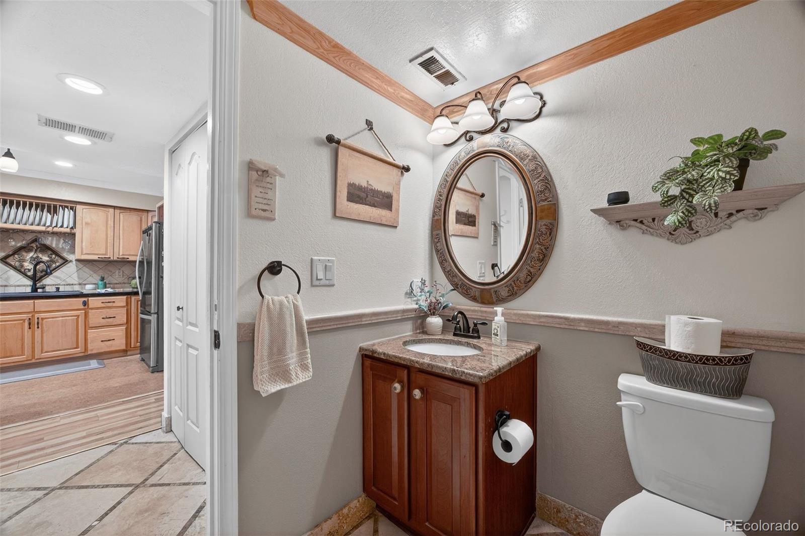 MLS Image #19 for 4301 s pierce street,littleton, Colorado
