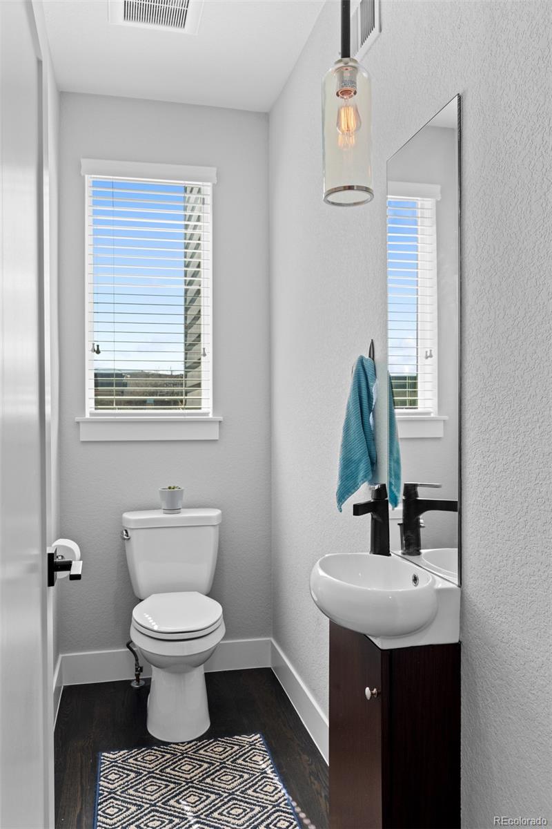 MLS Image #13 for 1573  grove street 3,denver, Colorado