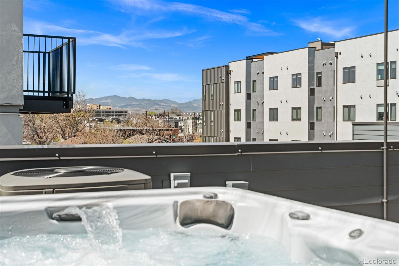 MLS Image #26 for 1573  grove street 3,denver, Colorado