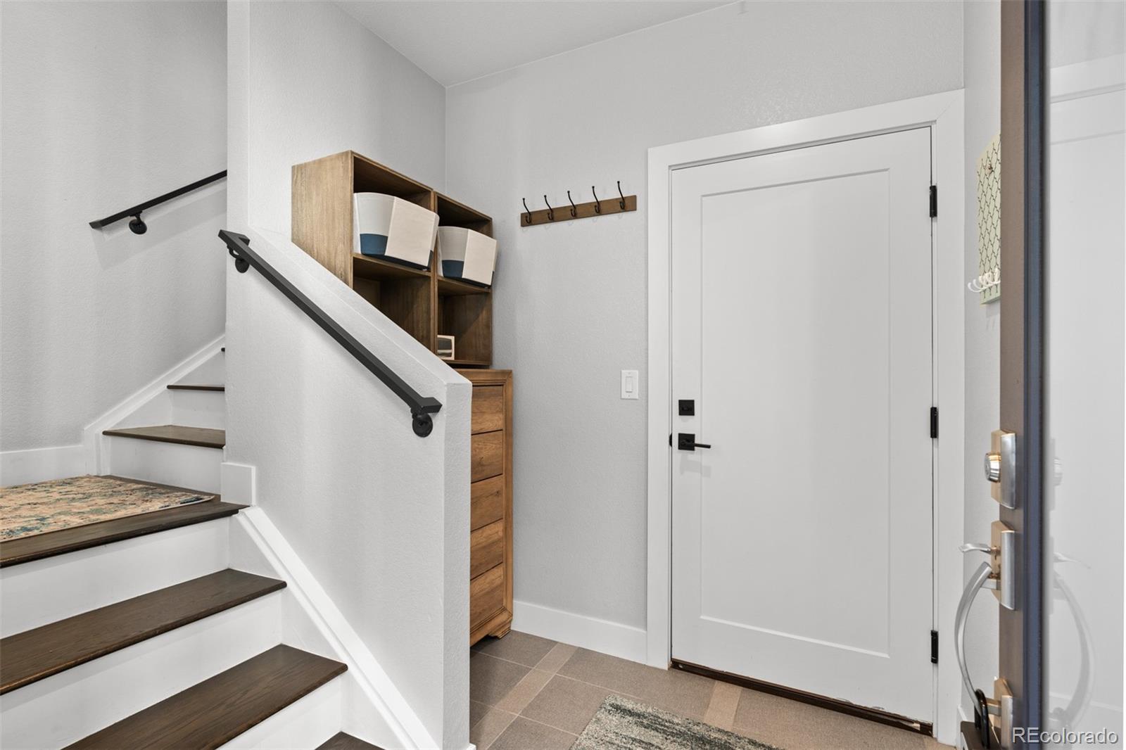 MLS Image #3 for 1573  grove street 3,denver, Colorado