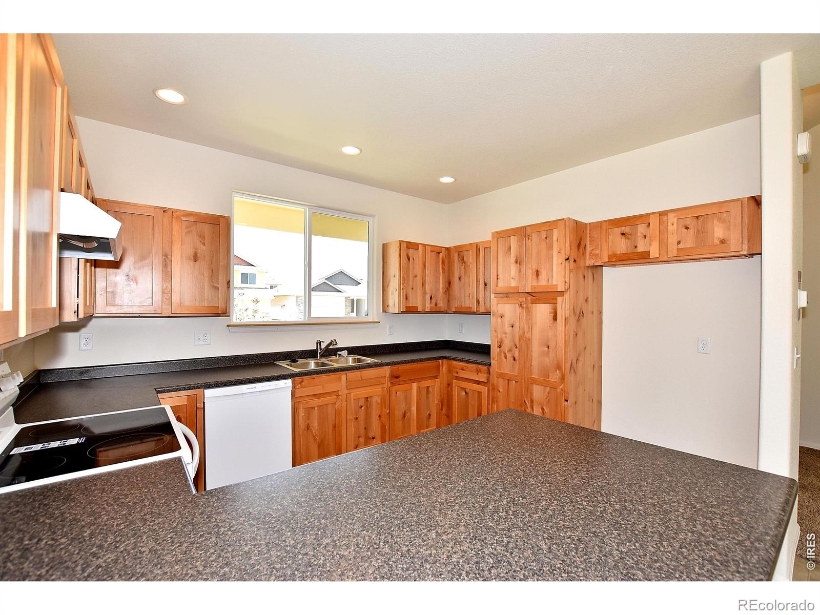 MLS Image #17 for 2399  juno lane,johnstown, Colorado