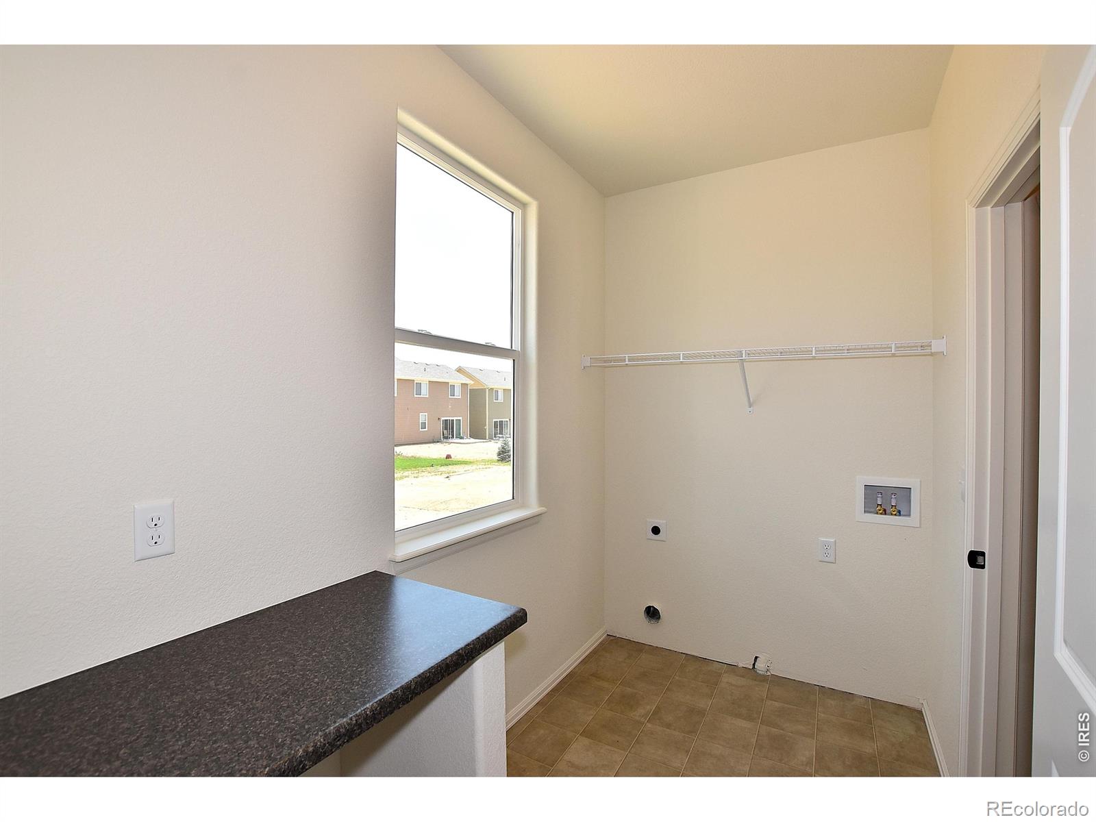 MLS Image #25 for 2399  juno lane,johnstown, Colorado