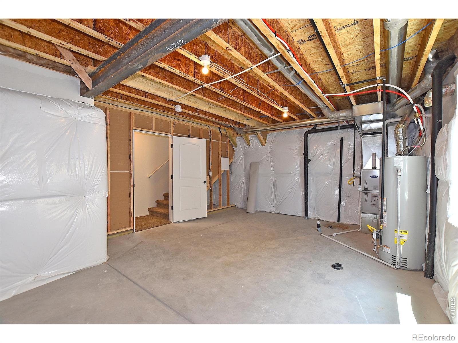 MLS Image #38 for 2399  juno lane,johnstown, Colorado