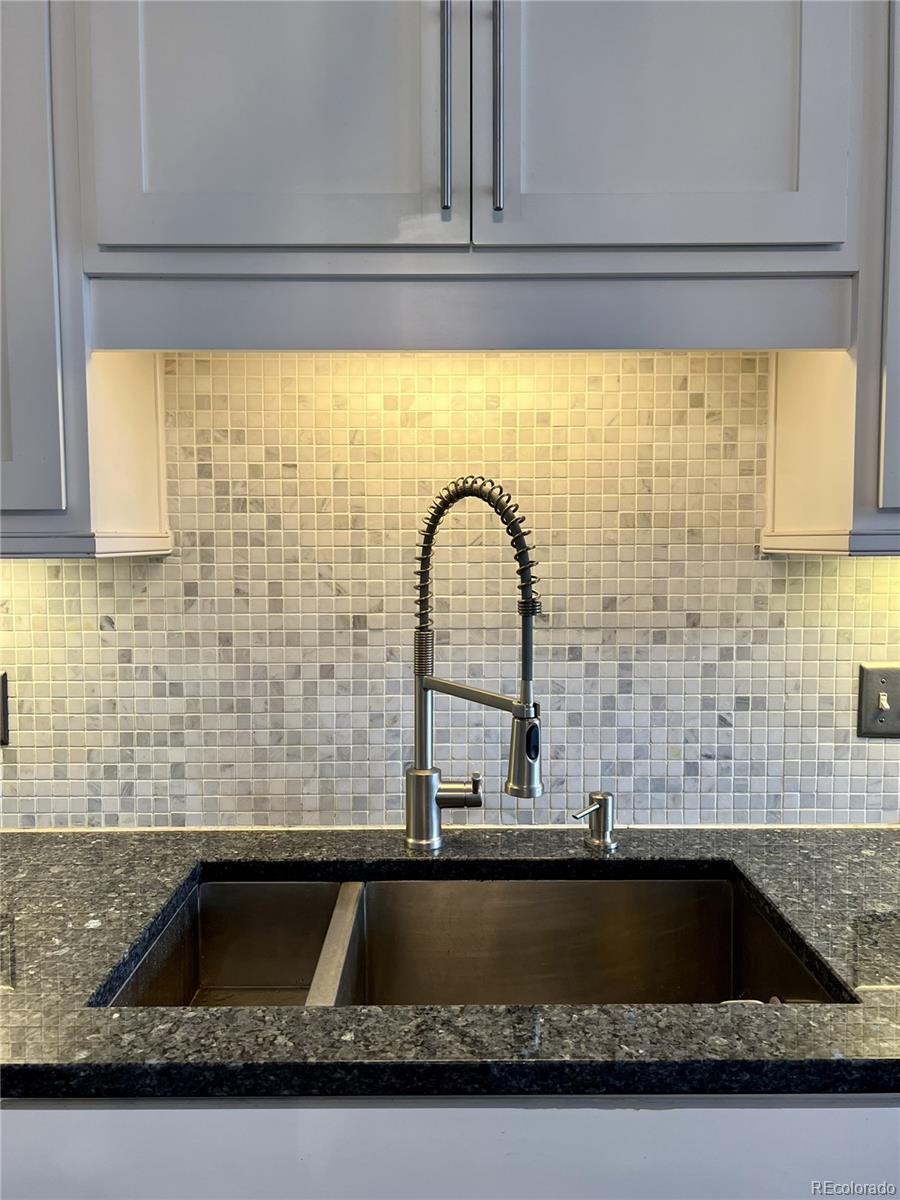 MLS Image #2 for 3309  blake street 209,denver, Colorado