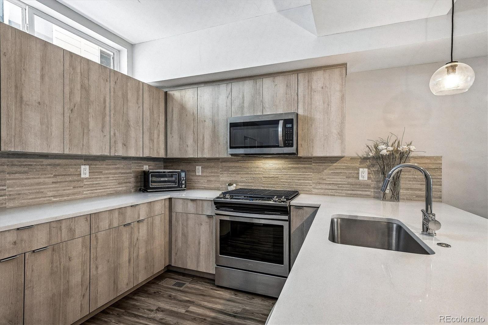 MLS Image #10 for 1284  perry street,denver, Colorado