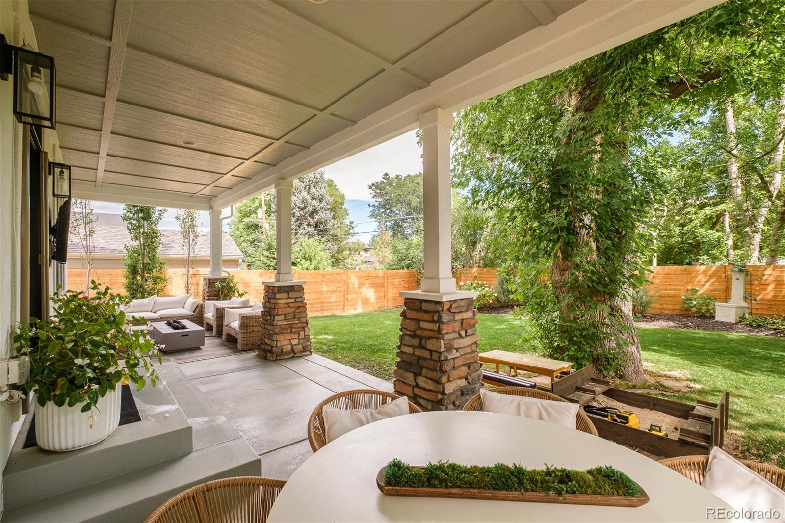 MLS Image #31 for 3050 s bellaire street,denver, Colorado