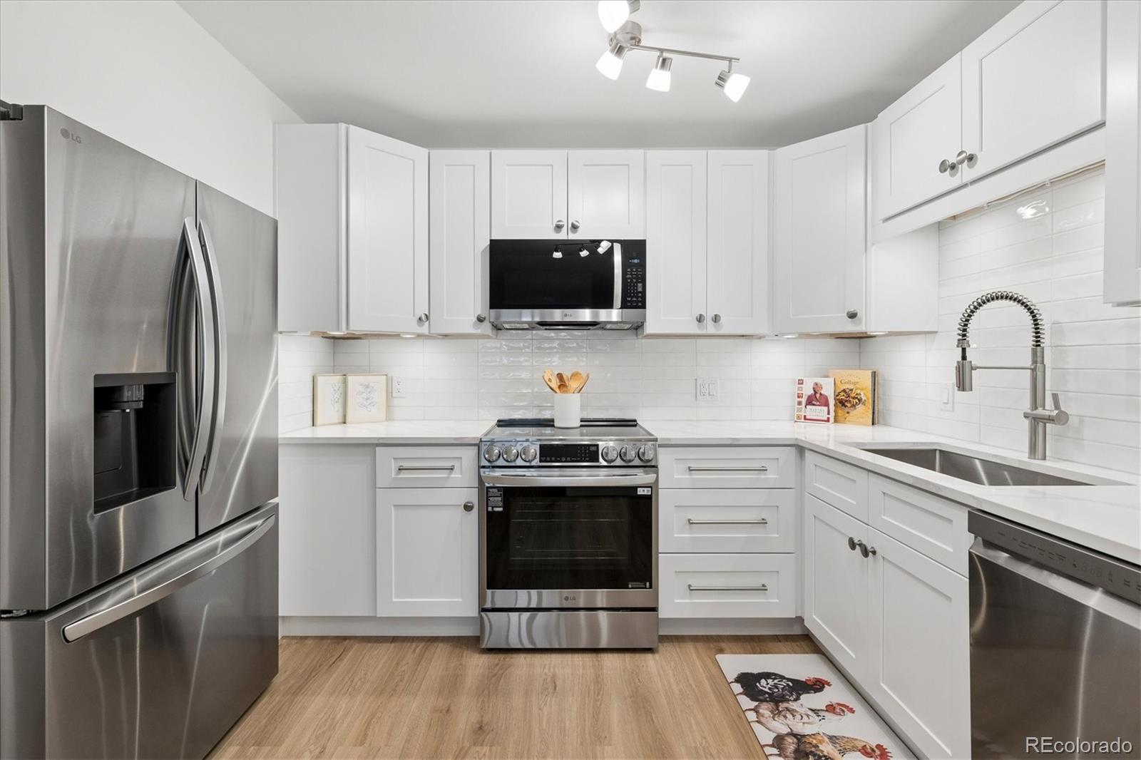 MLS Image #2 for 9315 e center avenue 10b,denver, Colorado
