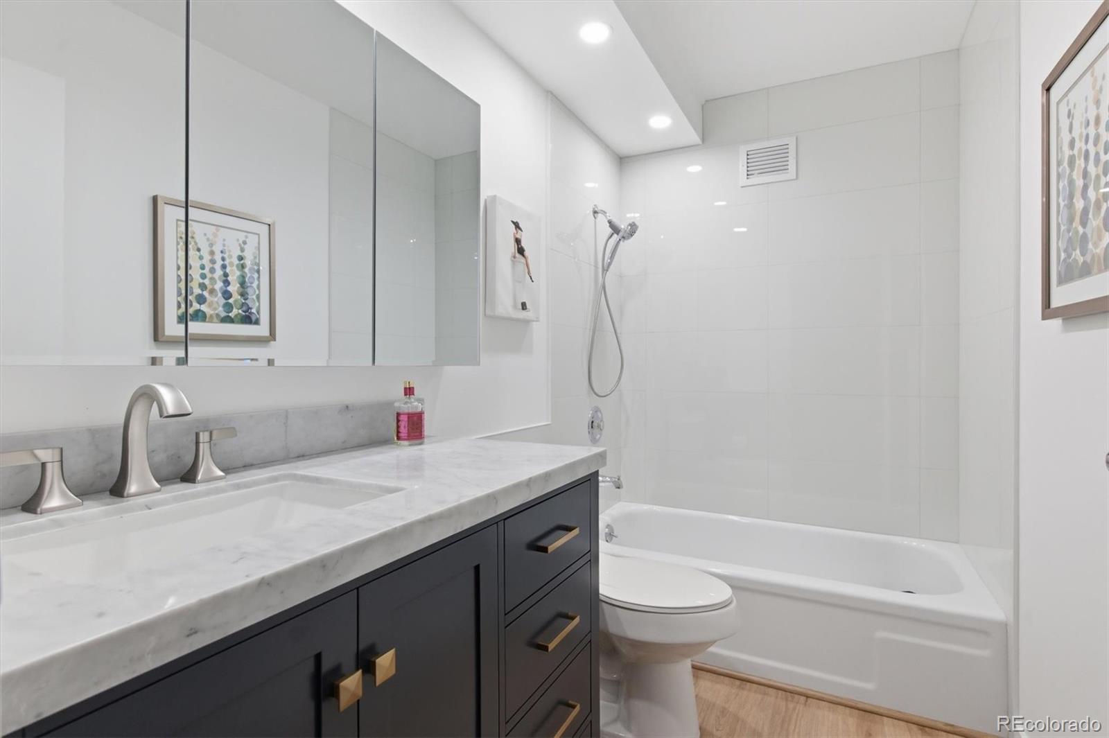 MLS Image #9 for 9315 e center avenue 10b,denver, Colorado