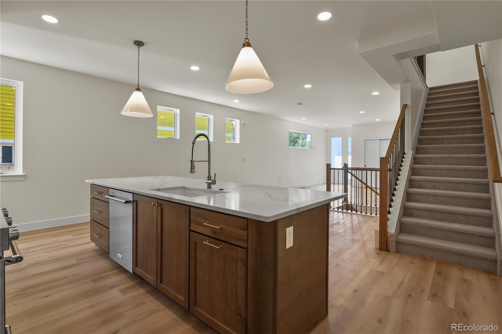 MLS Image #3 for 726 e platte avenue,colorado springs, Colorado