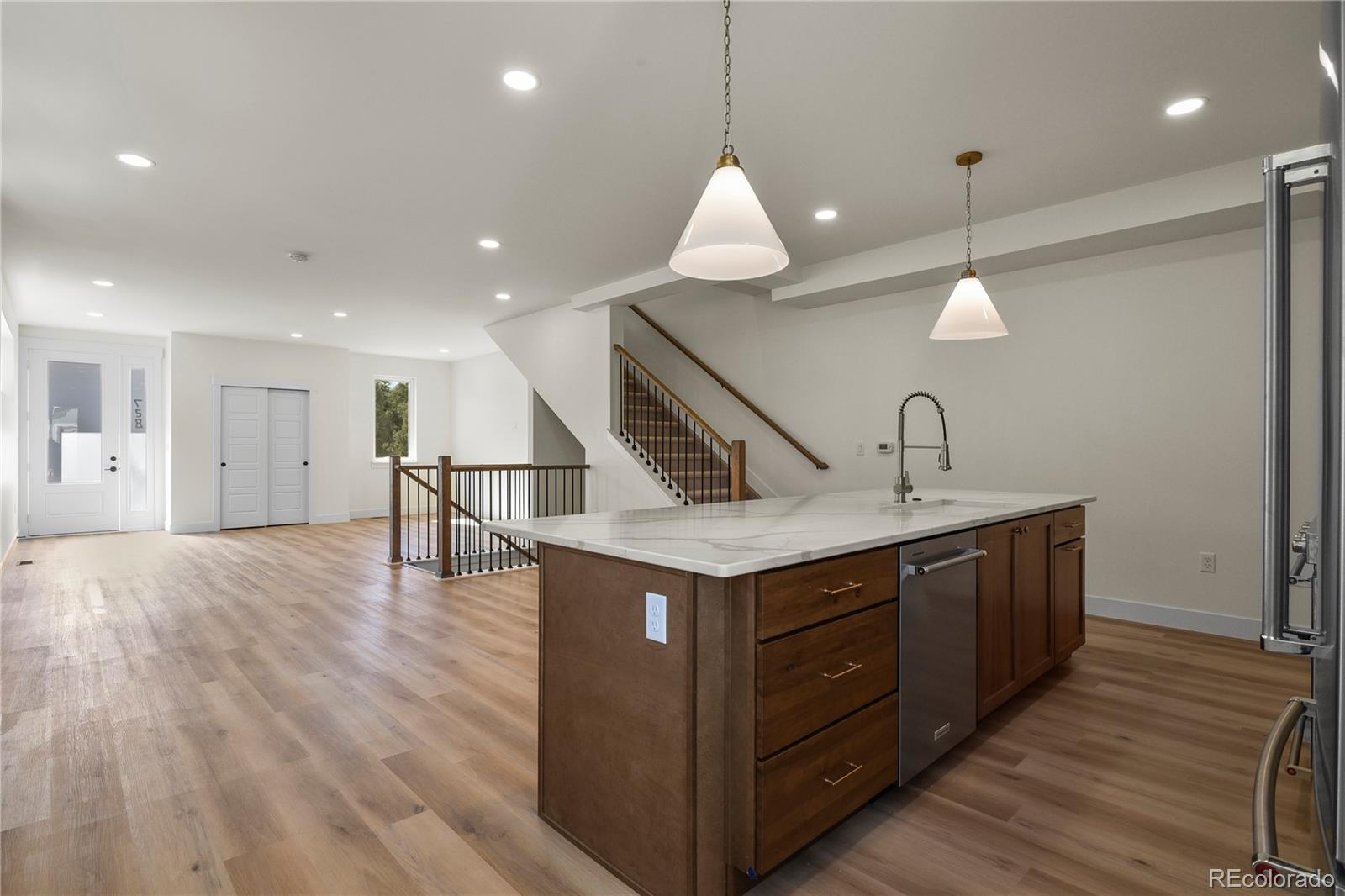 MLS Image #4 for 726 e platte avenue,colorado springs, Colorado
