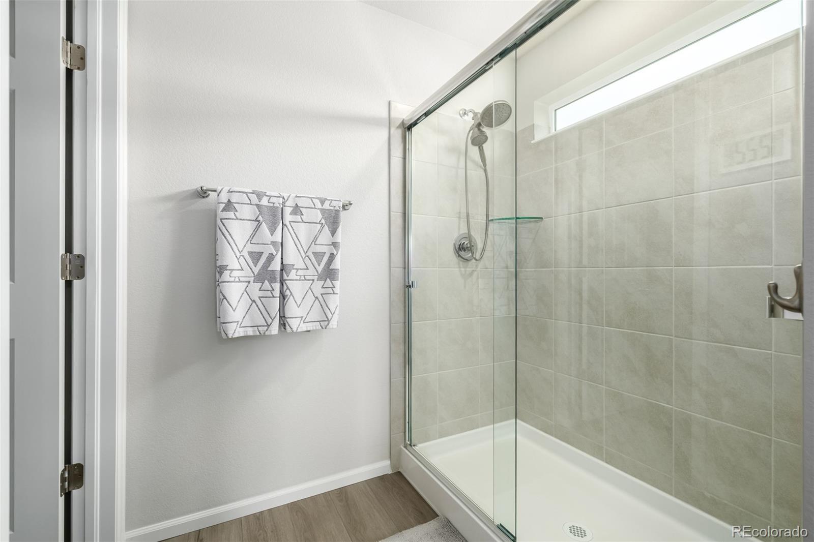 MLS Image #17 for 20952 e 66th avenue,aurora, Colorado