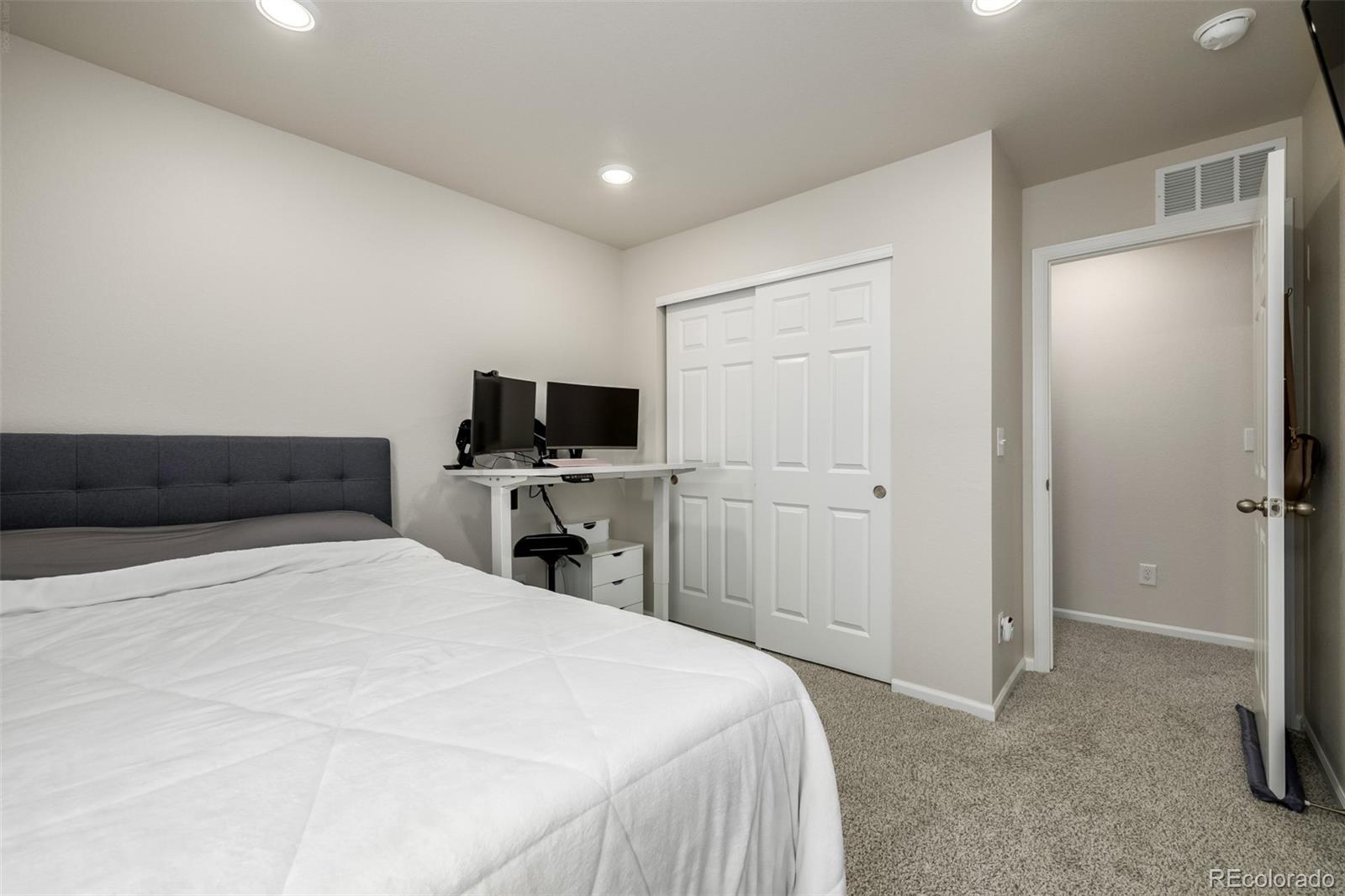 MLS Image #20 for 20952 e 66th avenue,aurora, Colorado