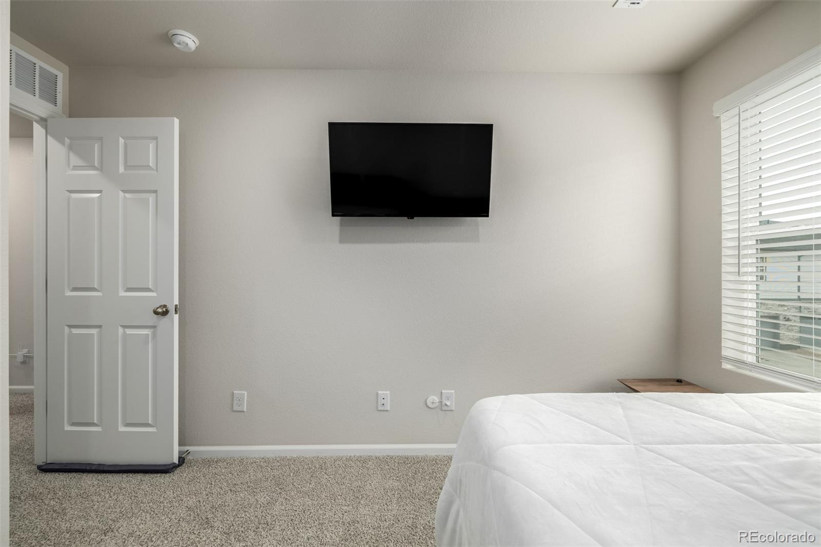 MLS Image #24 for 20952 e 66th avenue,aurora, Colorado