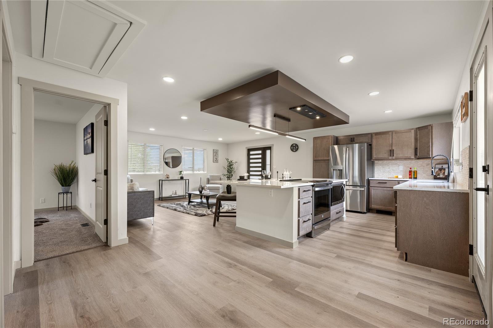 MLS Image #16 for 3060 w 55th place,denver, Colorado