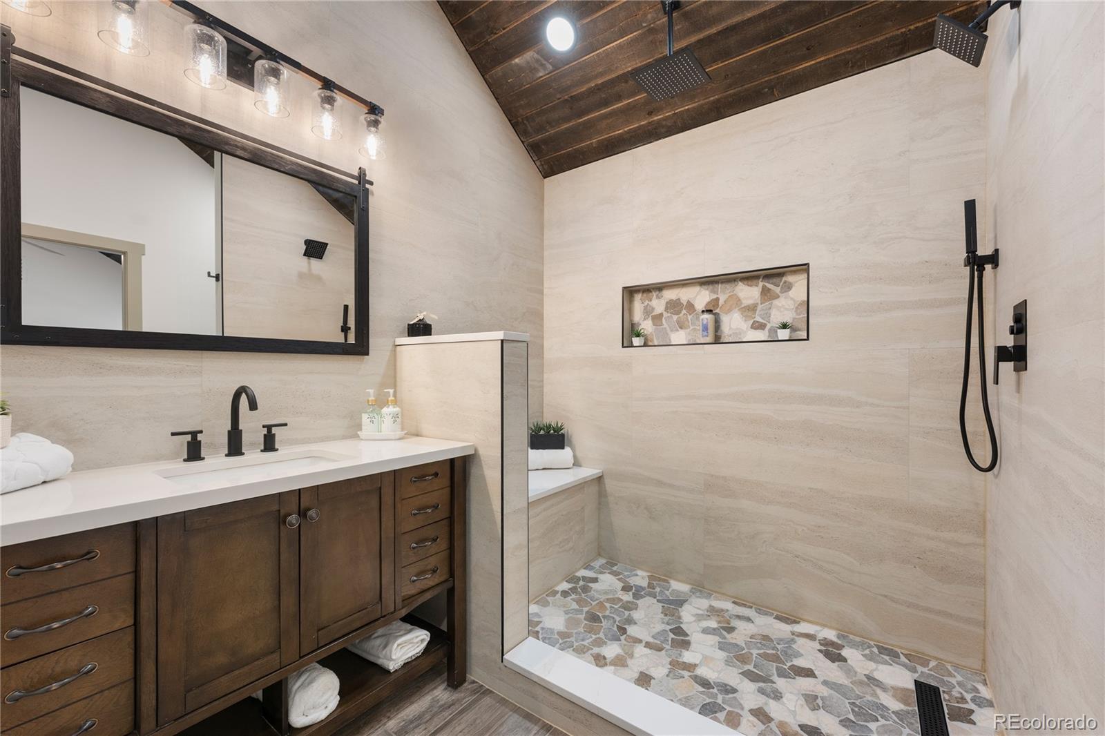 MLS Image #22 for 3060 w 55th place,denver, Colorado