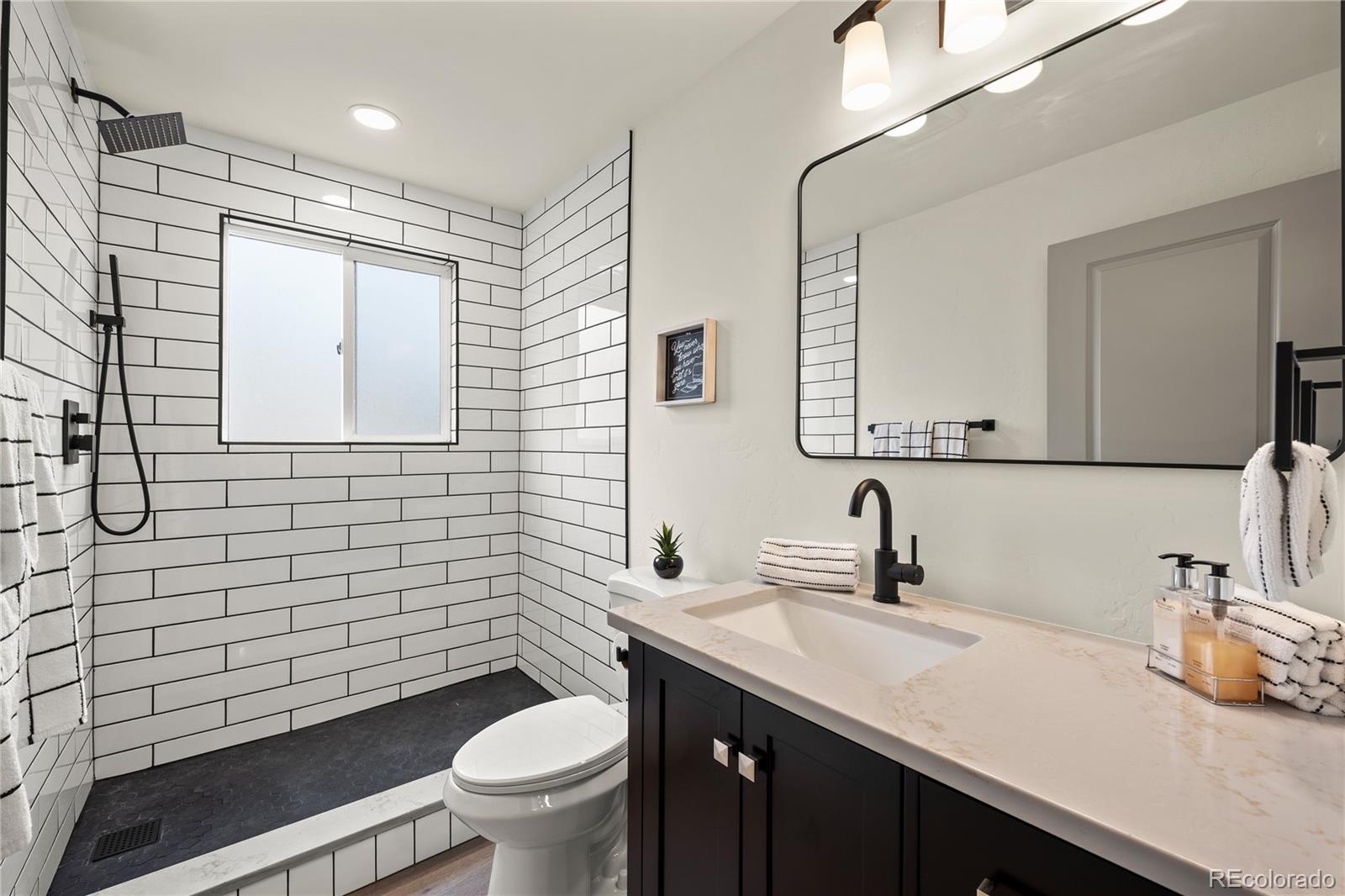MLS Image #26 for 3060 w 55th place,denver, Colorado