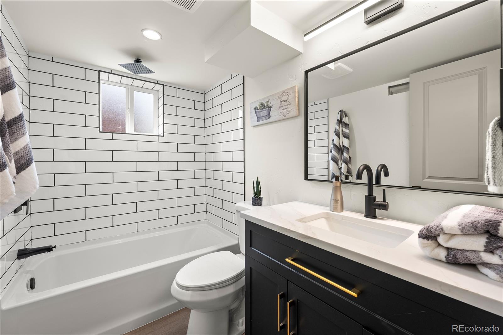 MLS Image #31 for 3060 w 55th place,denver, Colorado