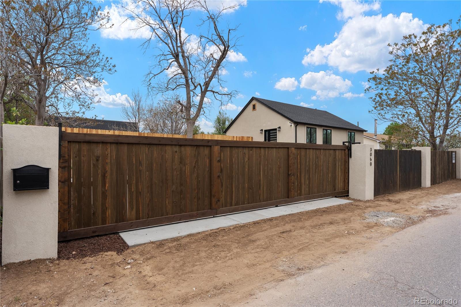 MLS Image #42 for 3060 w 55th place,denver, Colorado