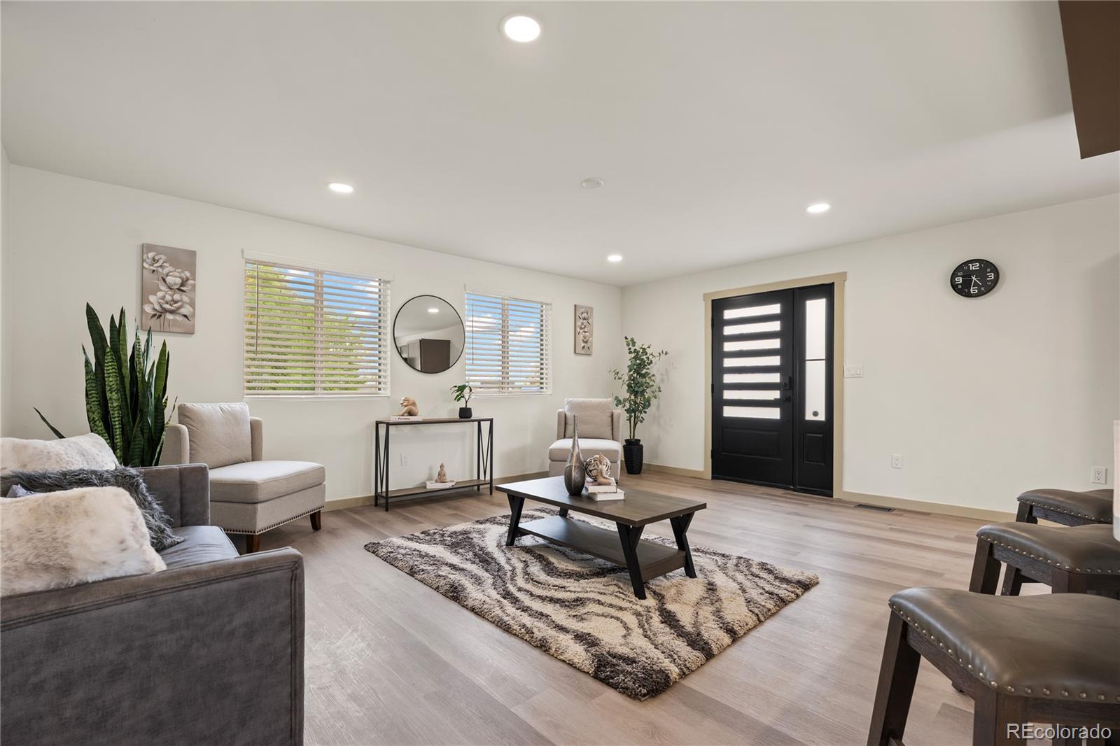 MLS Image #8 for 3060 w 55th place,denver, Colorado