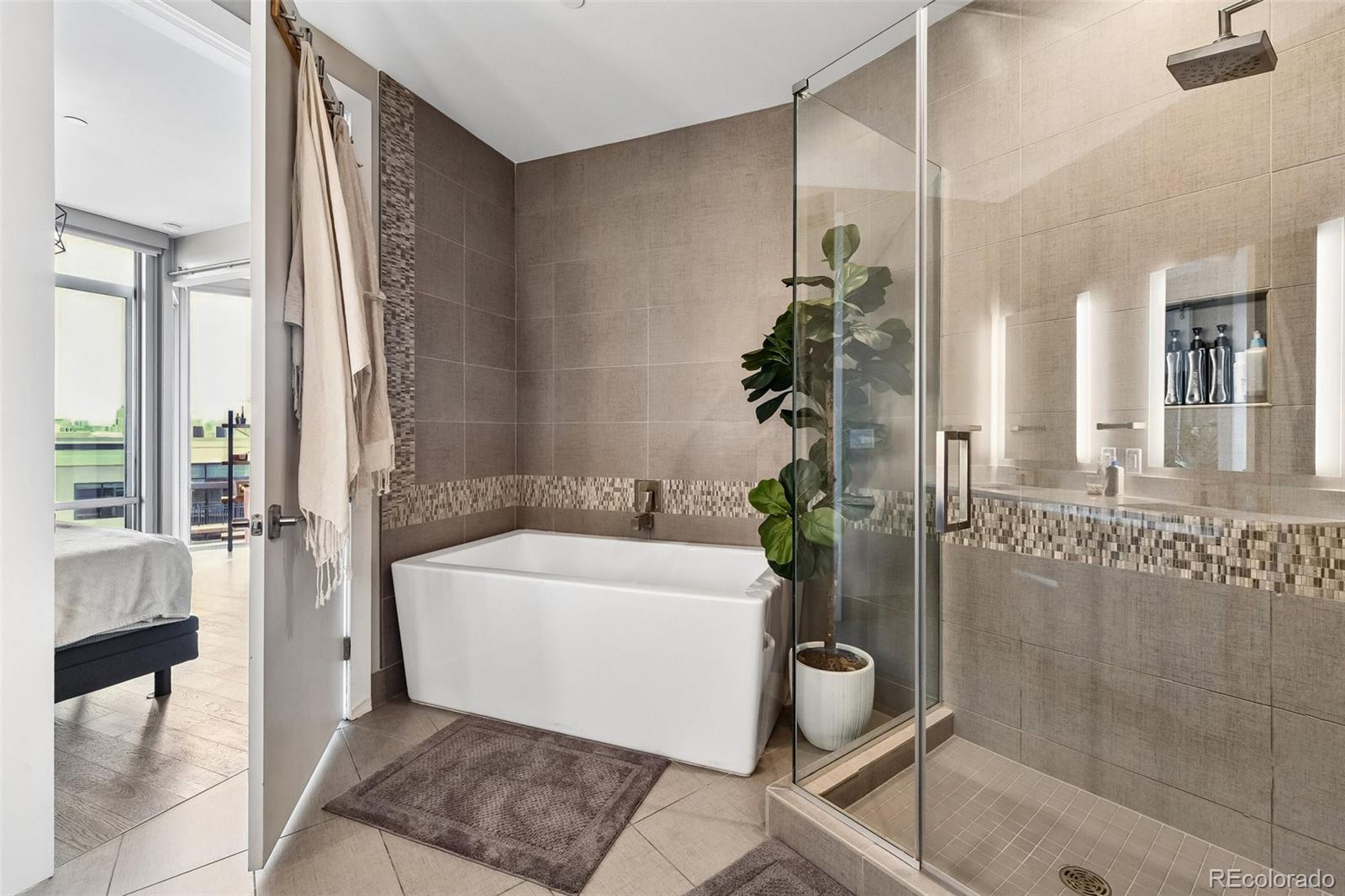 MLS Image #19 for 4200 w 17th avenue 717,denver, Colorado