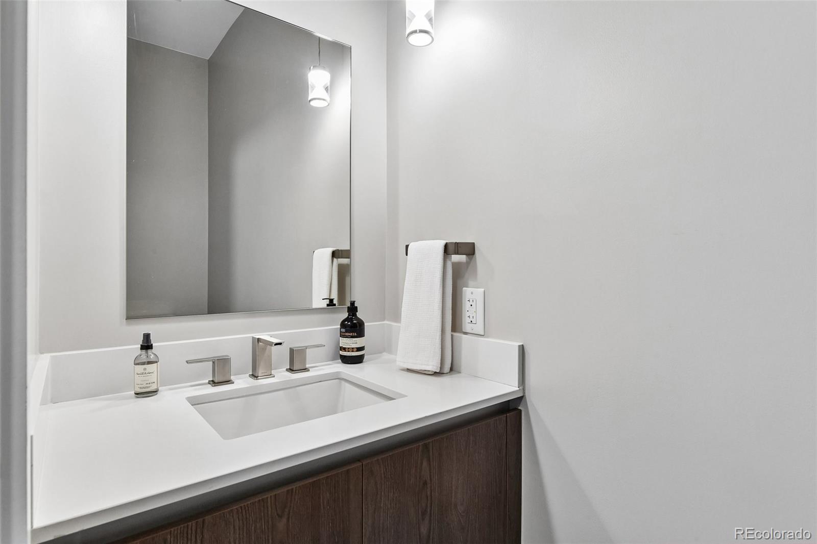 MLS Image #23 for 4200 w 17th avenue 717,denver, Colorado