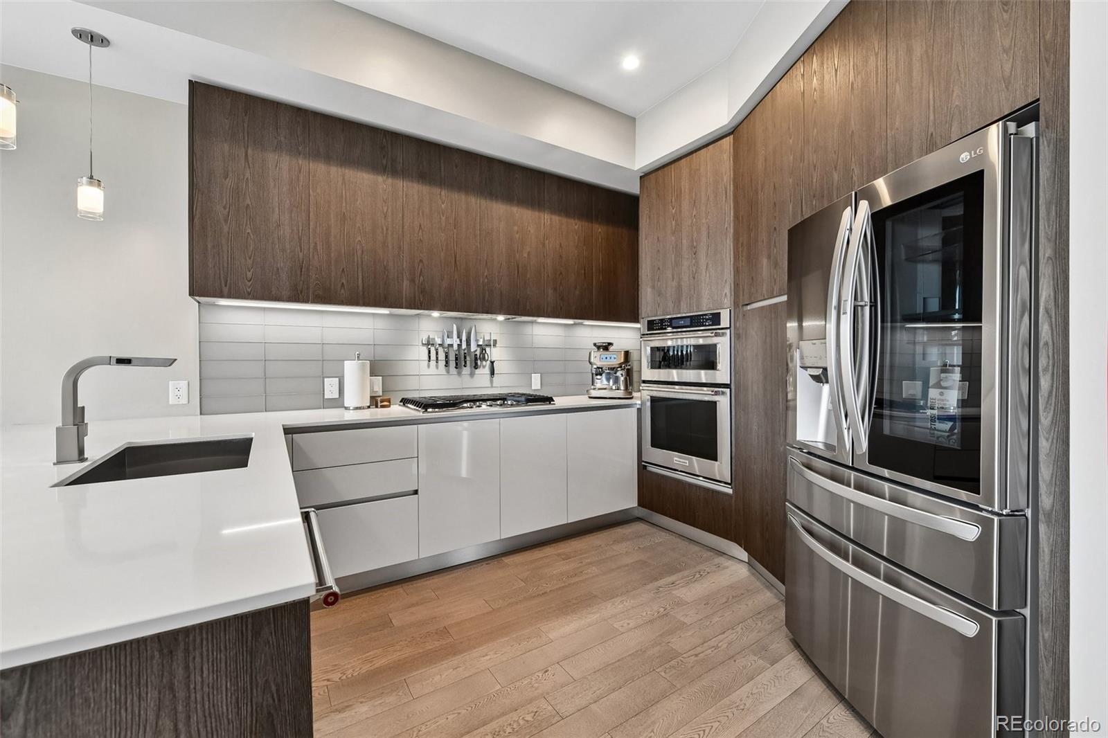 MLS Image #3 for 4200 w 17th avenue 717,denver, Colorado