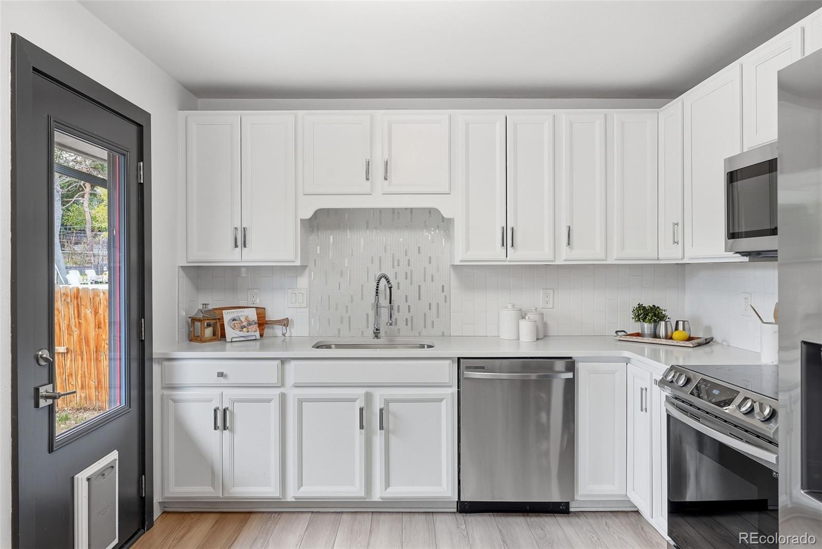 MLS Image #11 for 12558 w arizona place,lakewood, Colorado