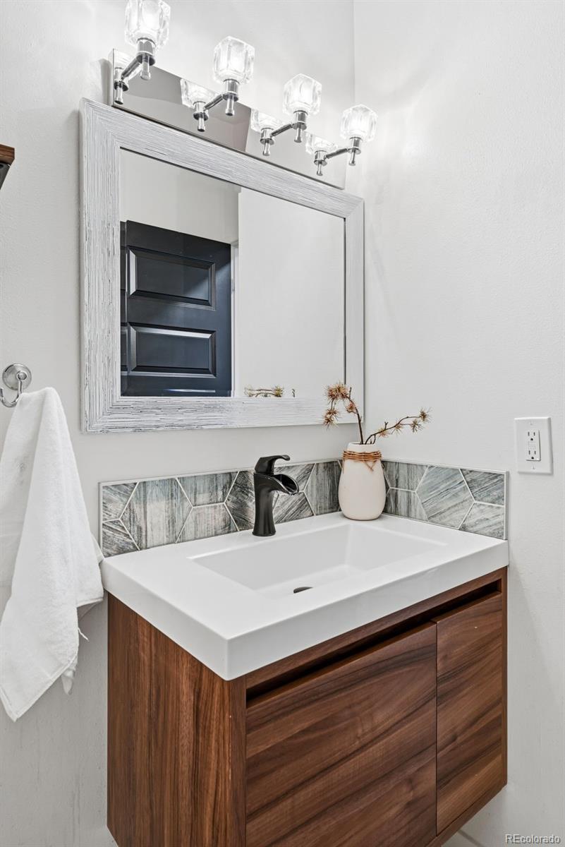 MLS Image #17 for 12558 w arizona place,lakewood, Colorado