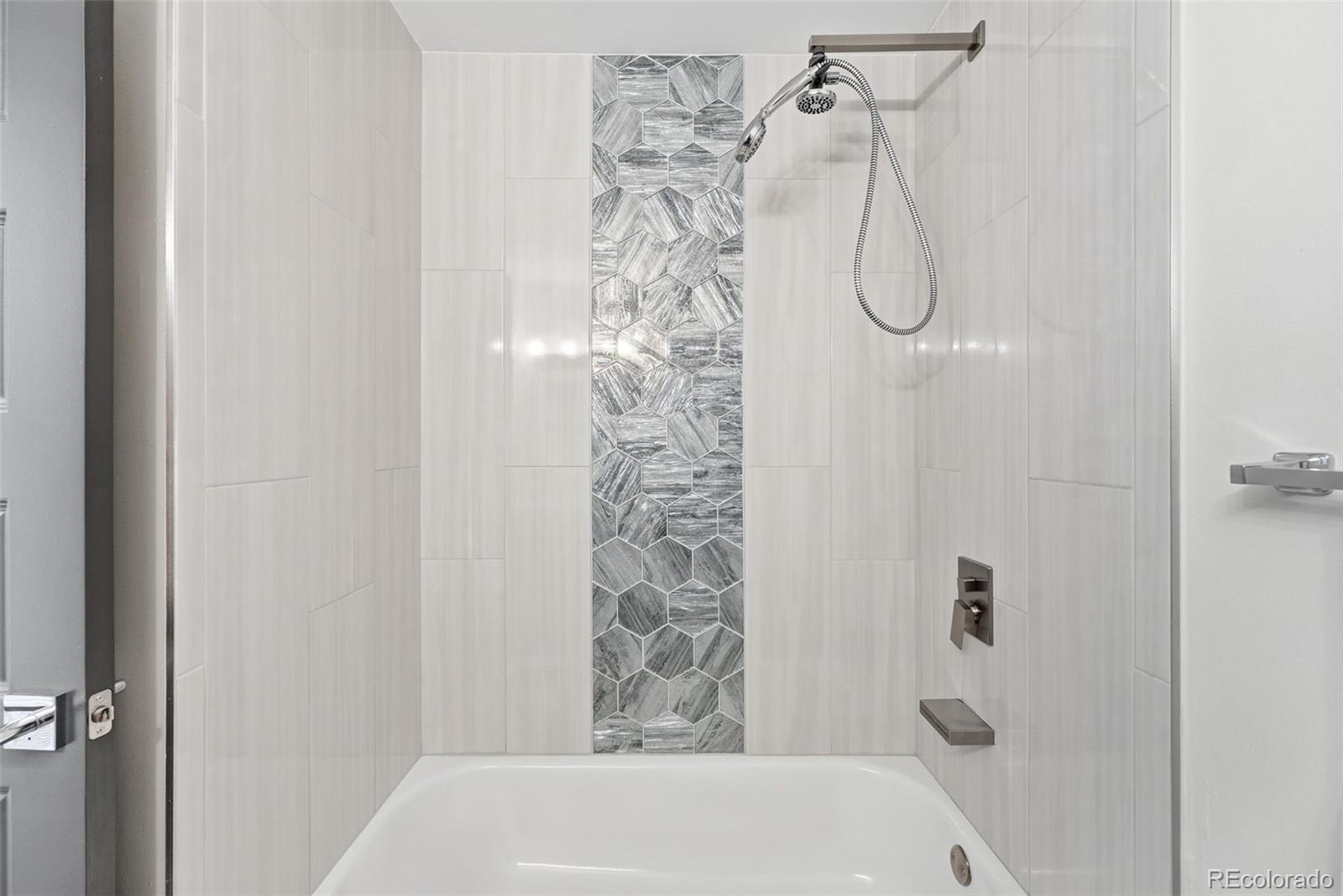 MLS Image #18 for 12558 w arizona place,lakewood, Colorado