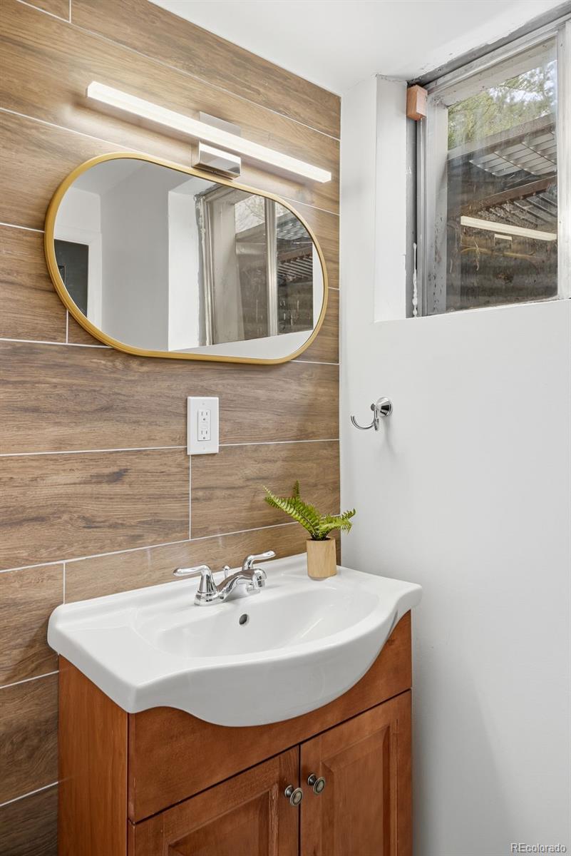 MLS Image #33 for 12558 w arizona place,lakewood, Colorado