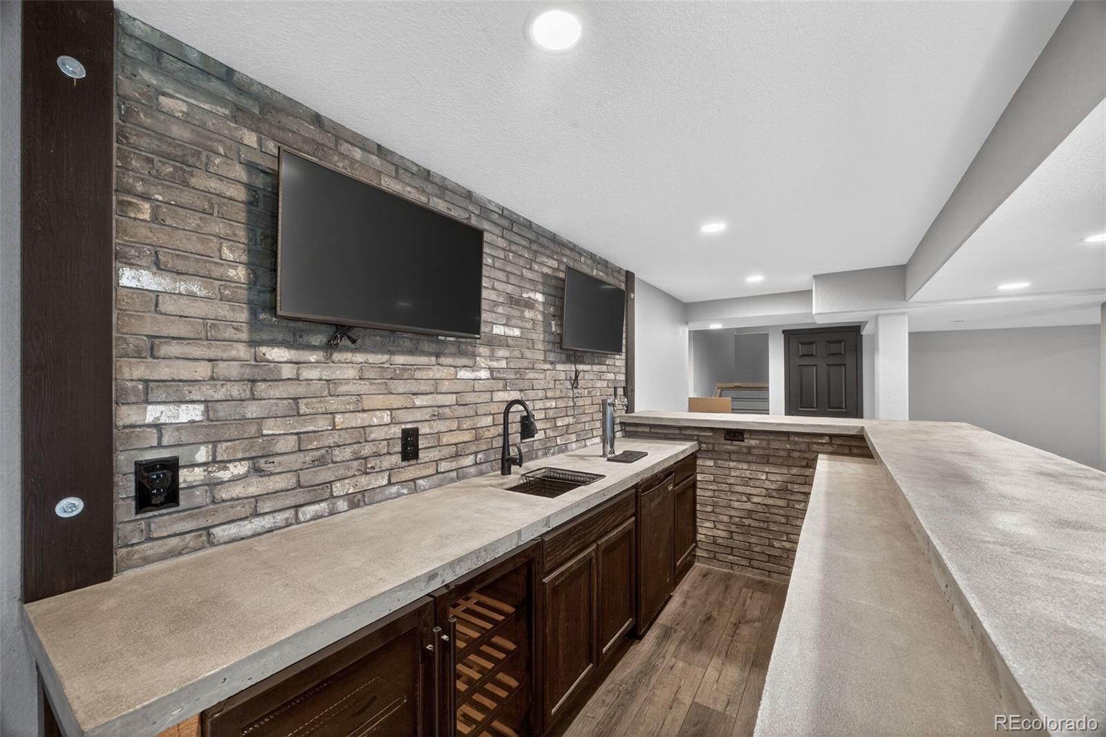 MLS Image #38 for 26121 e orchard drive,aurora, Colorado