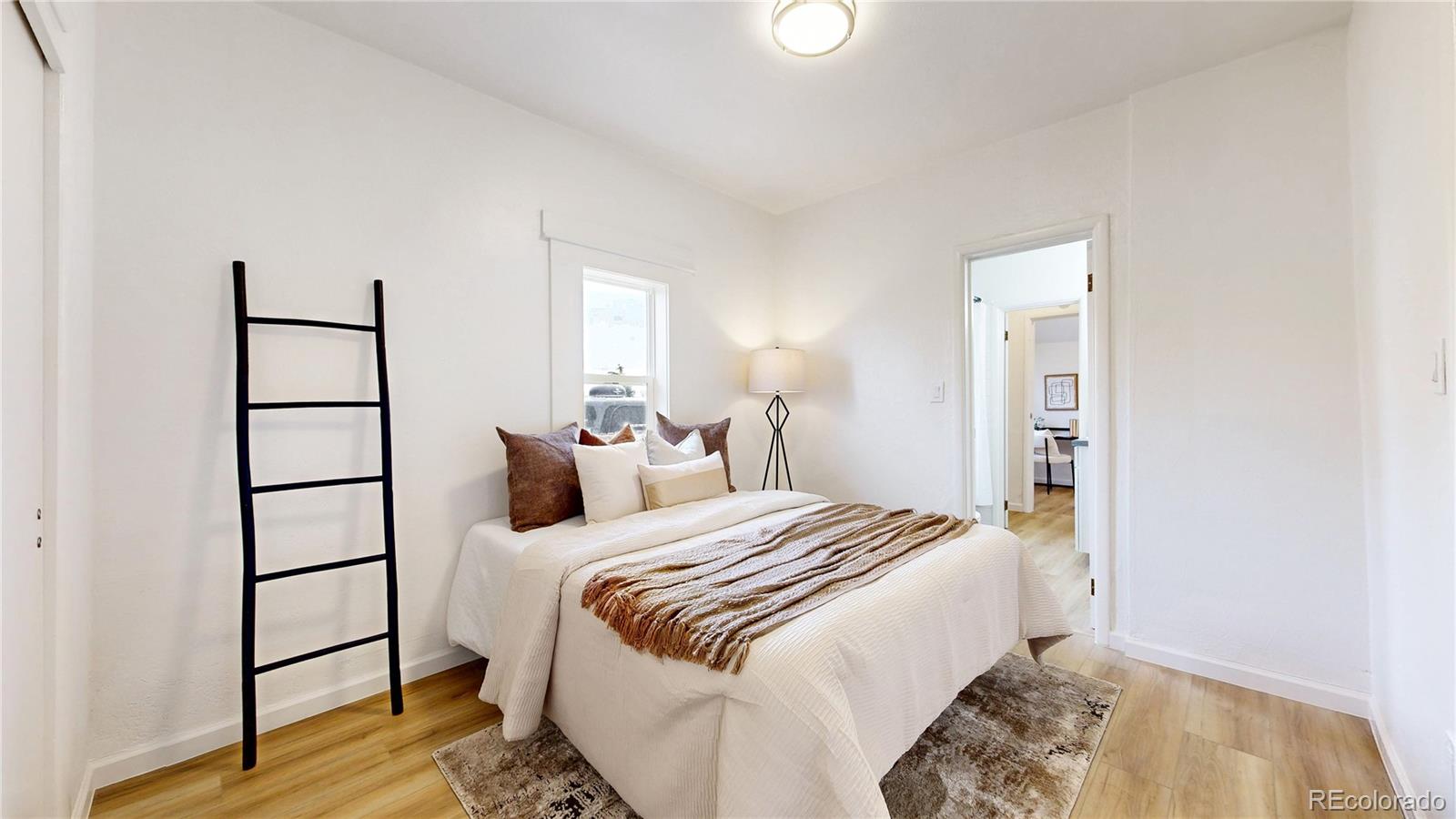 MLS Image #11 for 820  knox court,denver, Colorado