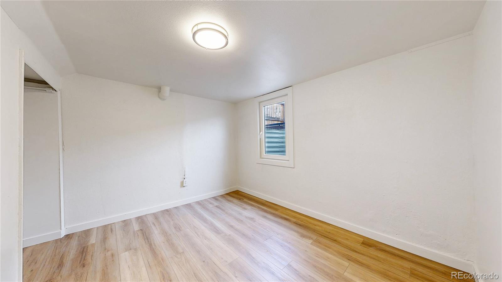 MLS Image #23 for 820  knox court,denver, Colorado