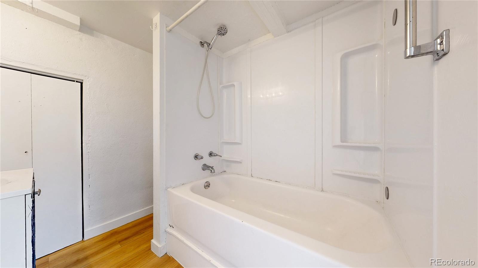 MLS Image #25 for 820  knox court,denver, Colorado