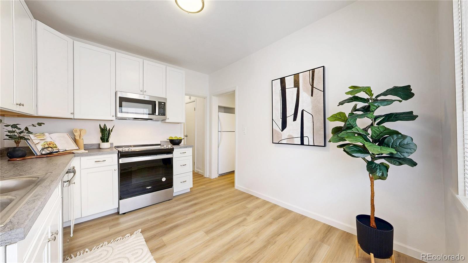 MLS Image #9 for 820  knox court,denver, Colorado