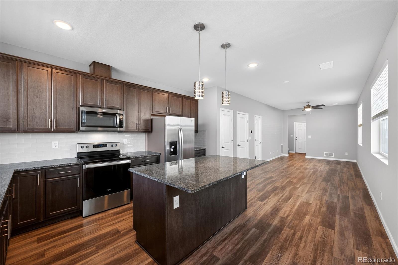 MLS Image #14 for 885  great plains avenue,berthoud, Colorado