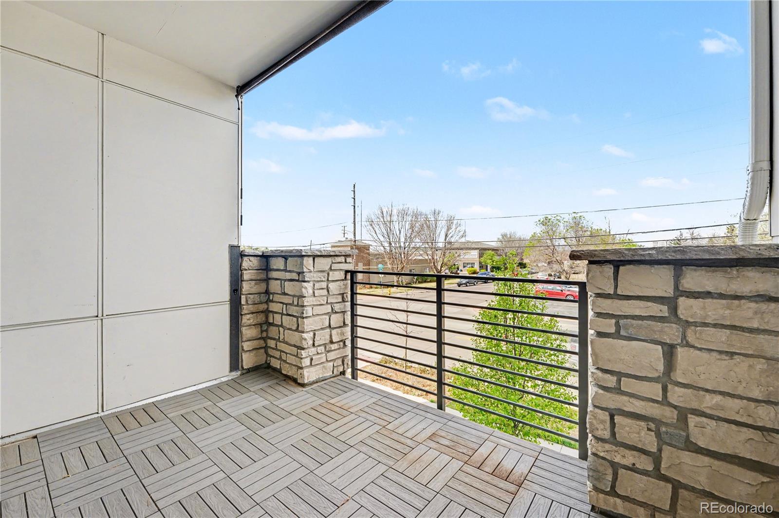 MLS Image #31 for 1976 s holly street,denver, Colorado