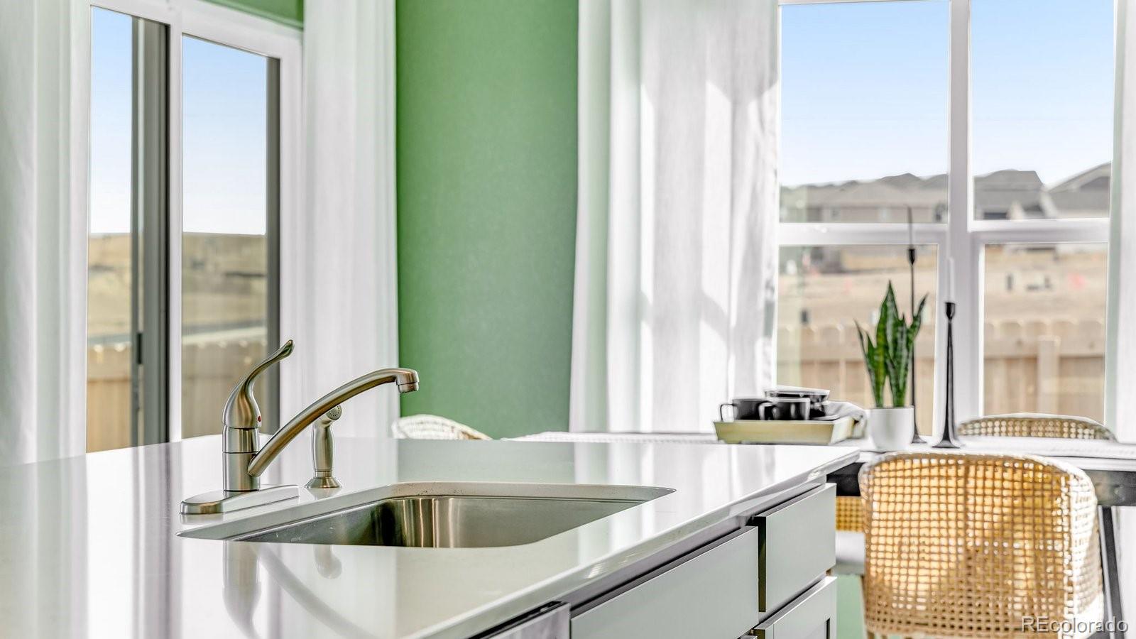 MLS Image #14 for 28331 e 4th place,watkins, Colorado
