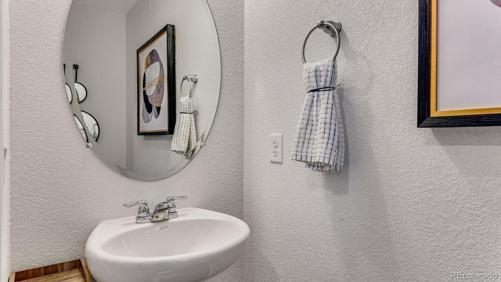 MLS Image #17 for 28331 e 4th place,watkins, Colorado