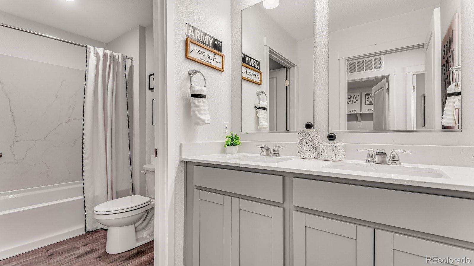 MLS Image #26 for 28331 e 4th place,watkins, Colorado