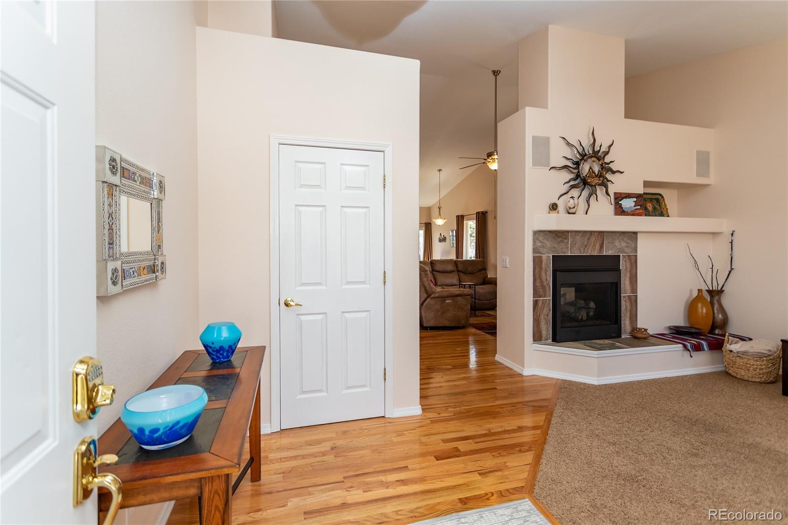 MLS Image #4 for 1676  pinon glen circle,colorado springs, Colorado