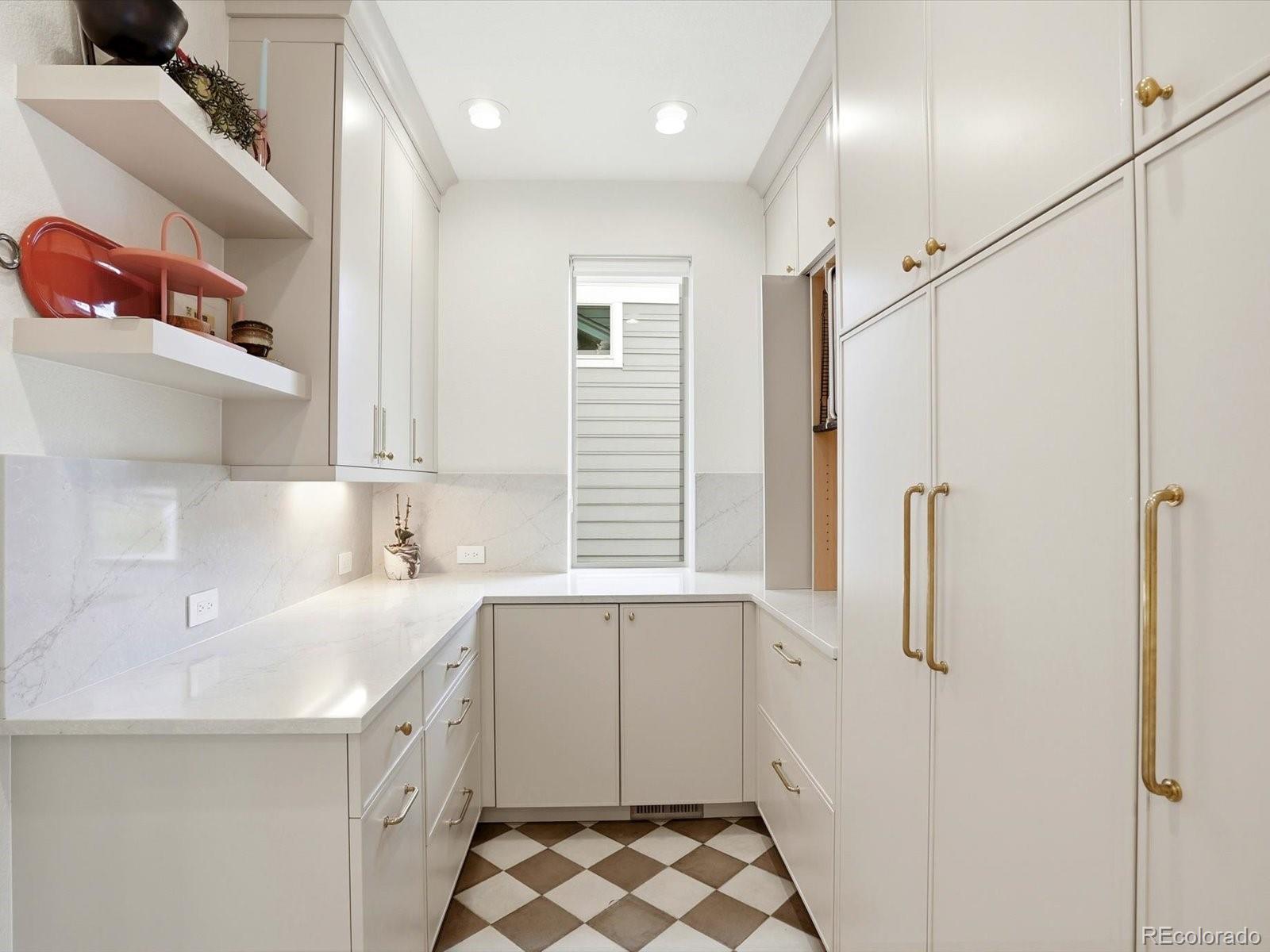 MLS Image #22 for 16919 w 86th place,arvada, Colorado