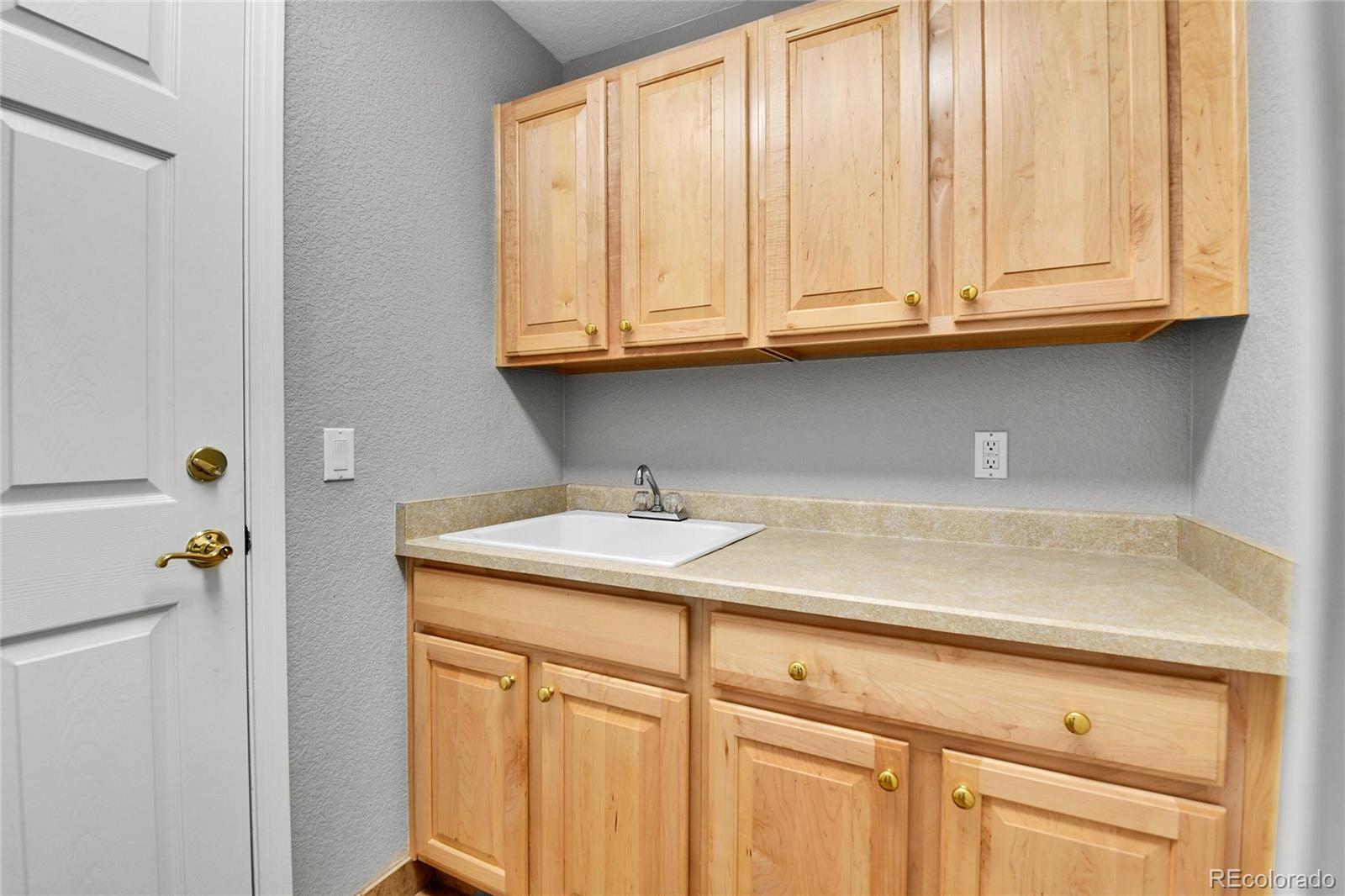 MLS Image #41 for 6224 s blackhawk court,centennial, Colorado