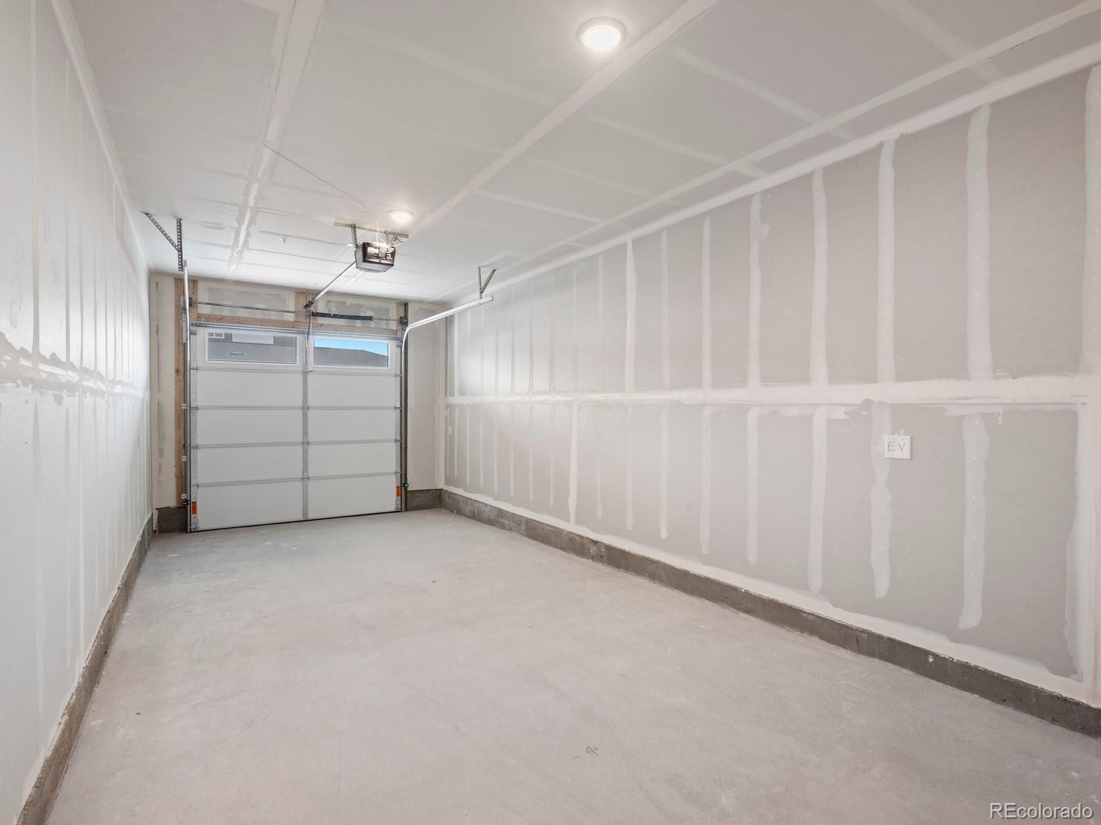 MLS Image #17 for 6153 n ceylon street,denver, Colorado