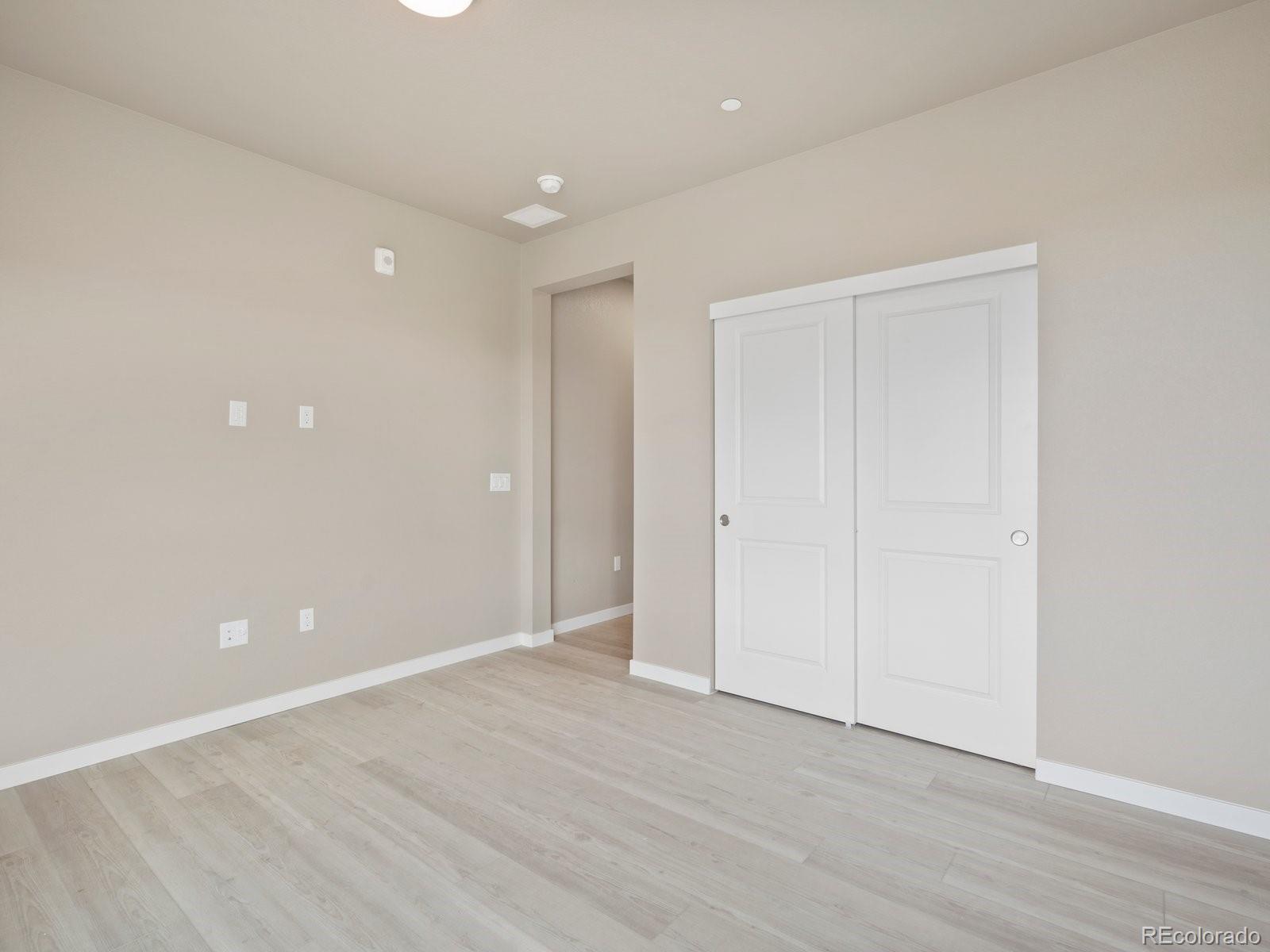 MLS Image #25 for 6153 n ceylon street,denver, Colorado