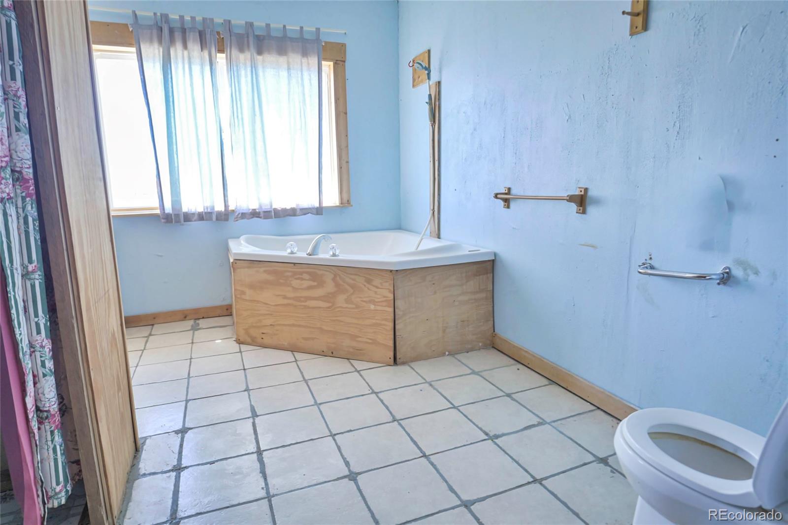 MLS Image #19 for 23500  ridge road,trinidad, Colorado