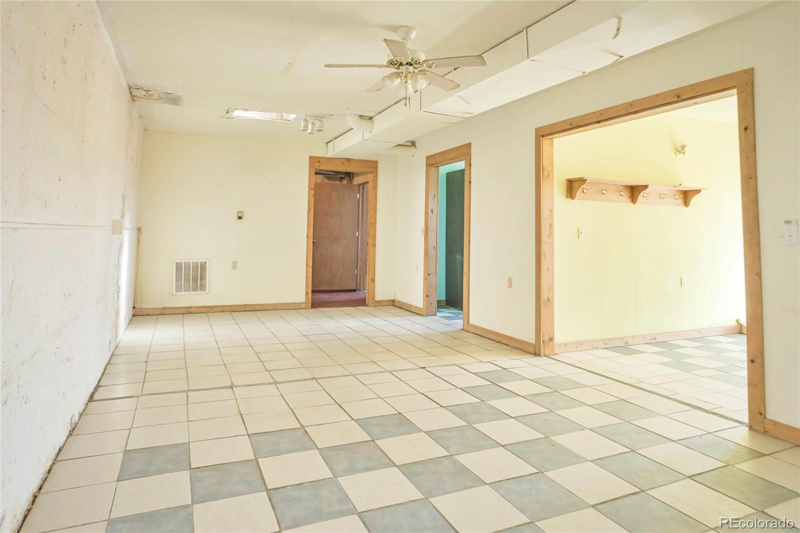 MLS Image #6 for 23500  ridge road,trinidad, Colorado